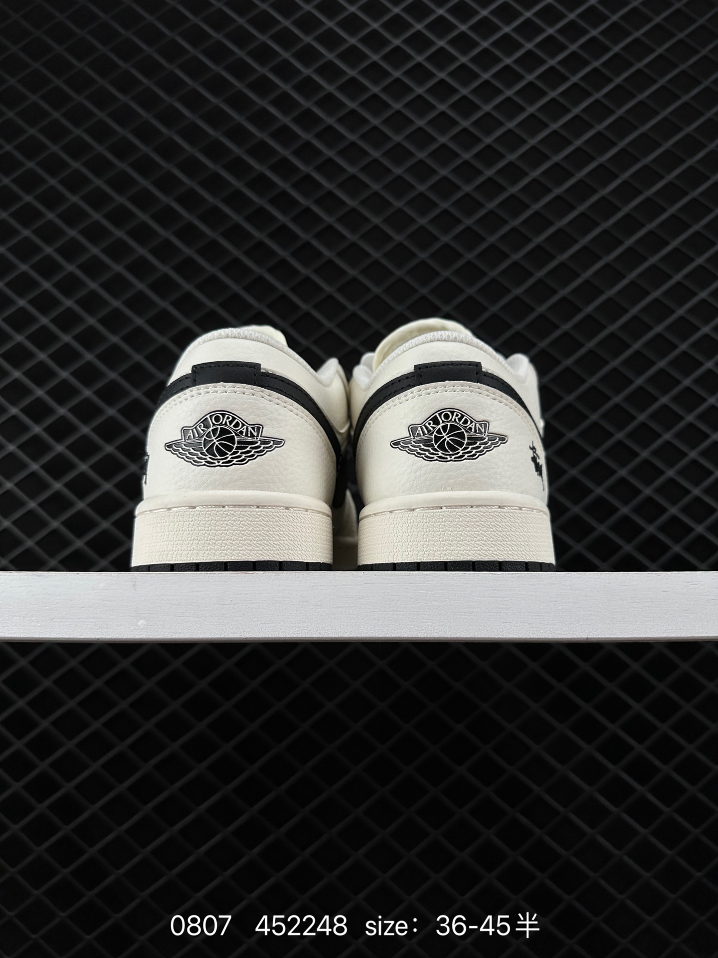 Air Jordan 1 Low AJ1